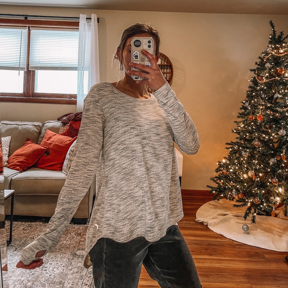 Zyia Heather gray long sleeve with open back